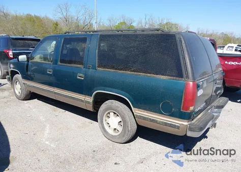 1996 GMC Suburban C1500 z USA, uszkodzony, nr VIN 1GKEC16R8TJ706841